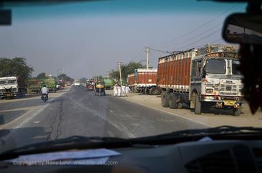 01 PKW-Reise_Bikaner-Jaisalmer_DSC2870_b_H600
